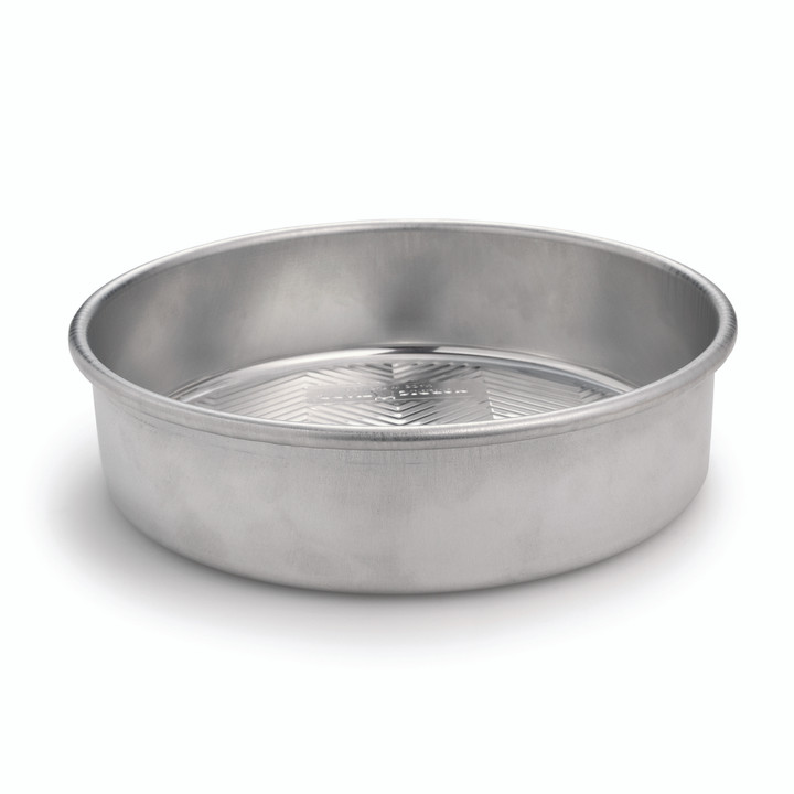 213741_PolishedAluminumCakePan-03__28229.1724079467