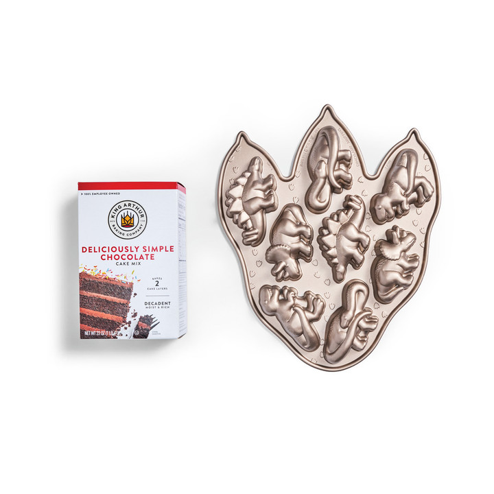 214211-Dinosaur-Cakelette-Pan_Chocolate-Cake-Mix__59132.1745256033