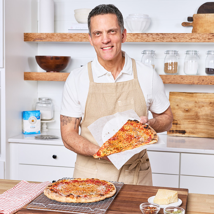 PizzaWithMartin_On-Demand_2025_Martin-Philip_0826__21451.1774615375