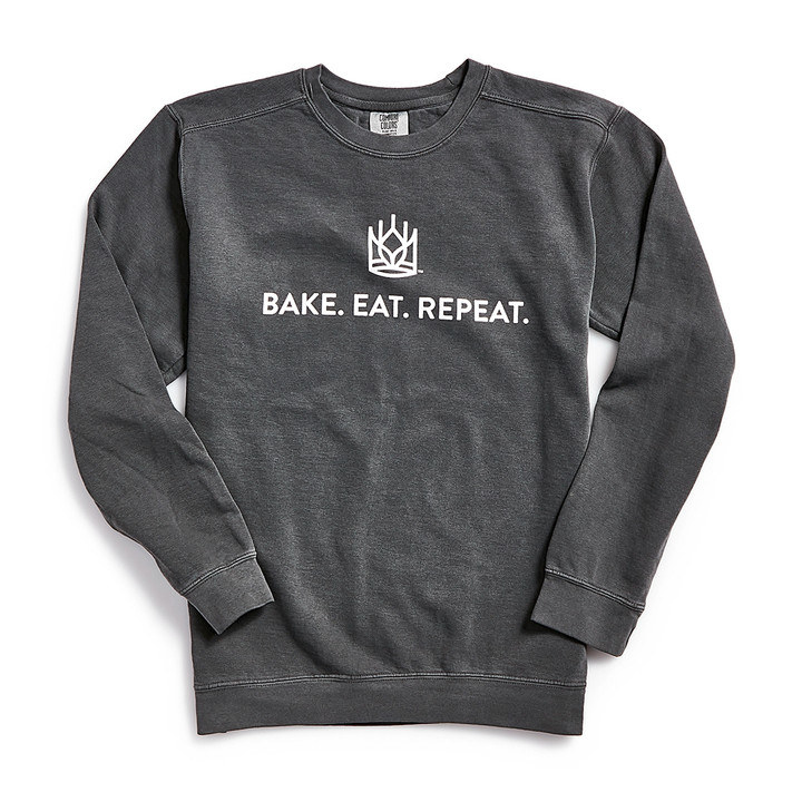crewneck-bake-eat-repeat-sweatshirt-pepper-1__53372.1724079474
