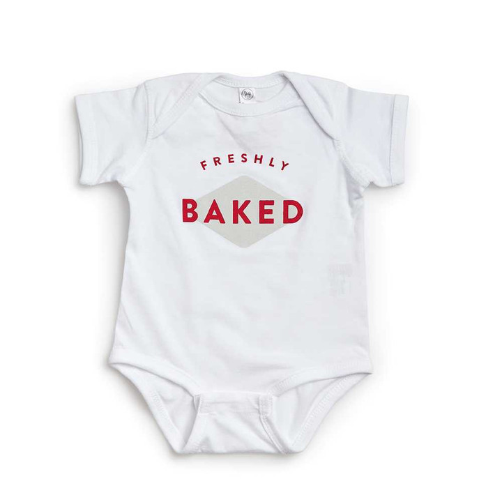 freshly-baked-onesie-1__10511_2684__73236.1724079450